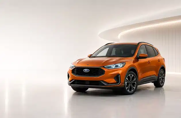 Orange Ford Kuga